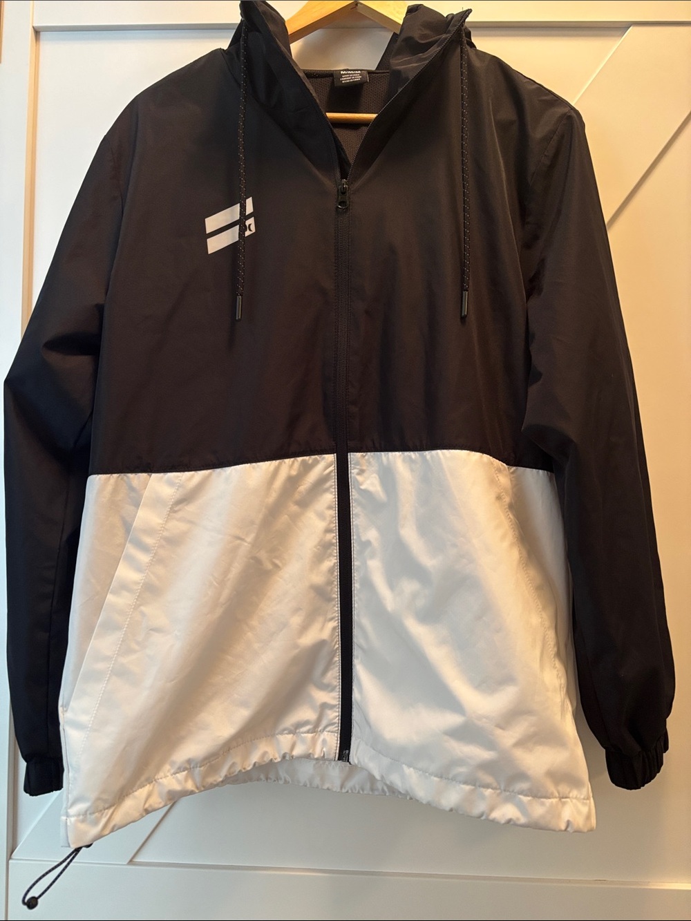 Hurley Black Athletic lightweight jacket with Logo